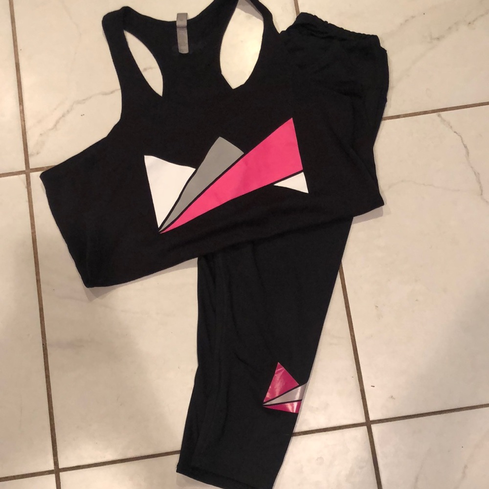 Ladyboss fitness/lounge outfit
